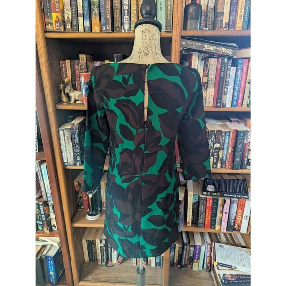 Milly Women's Size Small Green Floral 3/4 Sleeve Shift Knee Length Dress - Picture 2 of 7